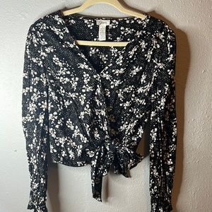 Smoked waistline wrap crop top.